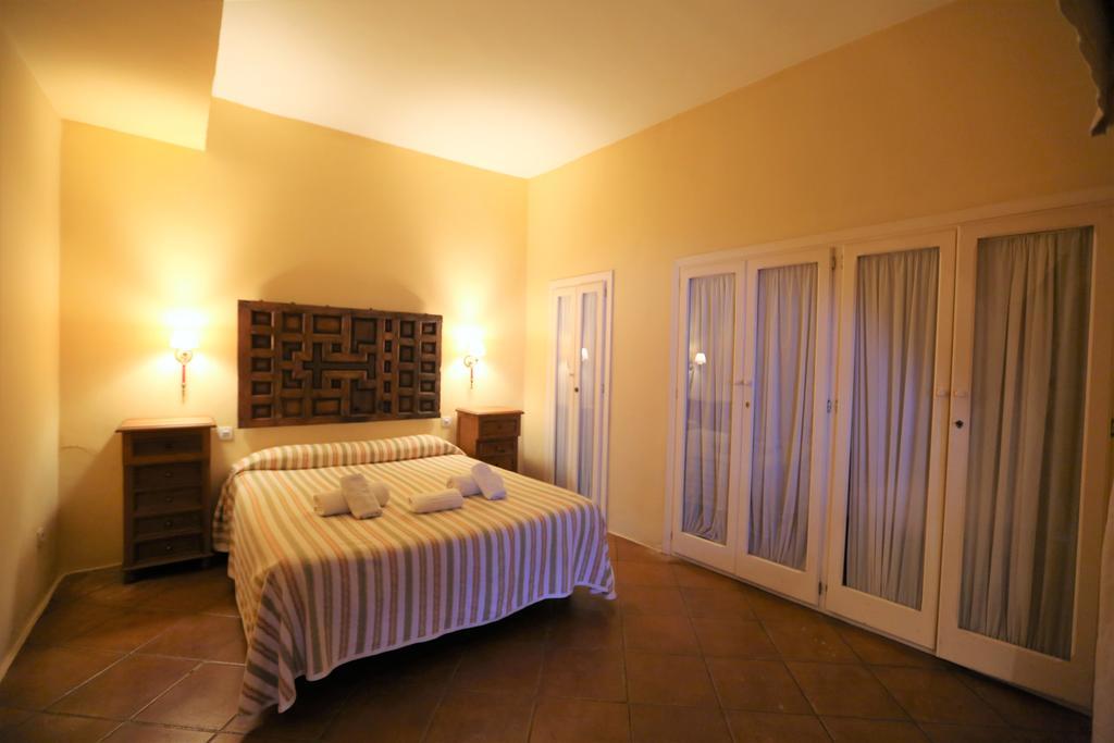 Hostal El Rincón de San Benito Cazalla de la Sierra Exterior foto