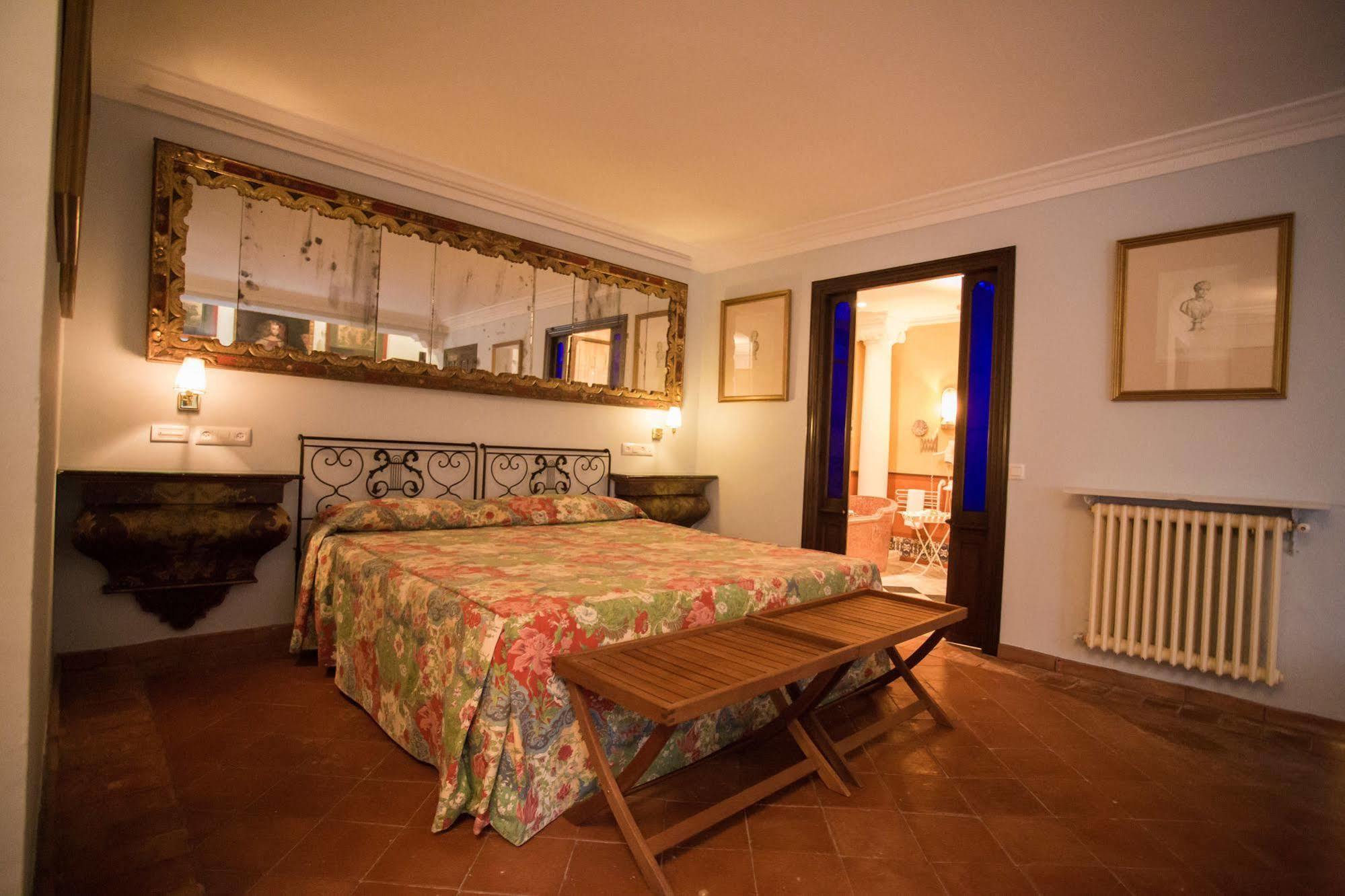 Hostal El Rincón de San Benito Cazalla de la Sierra Exterior foto